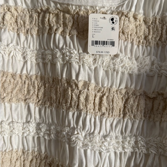 Free People - Picture 3 of 3